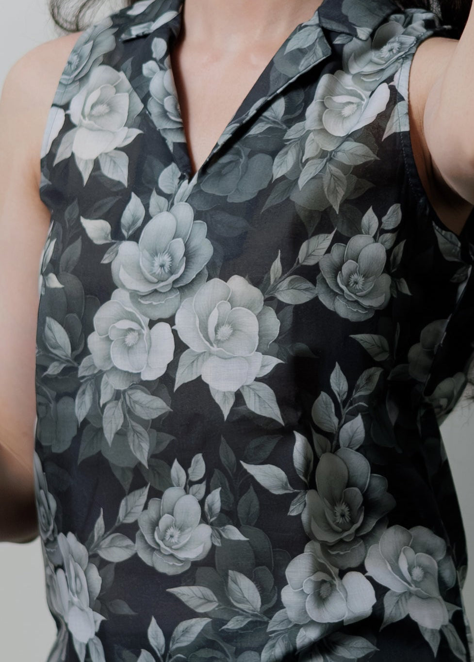 floral noir elegance