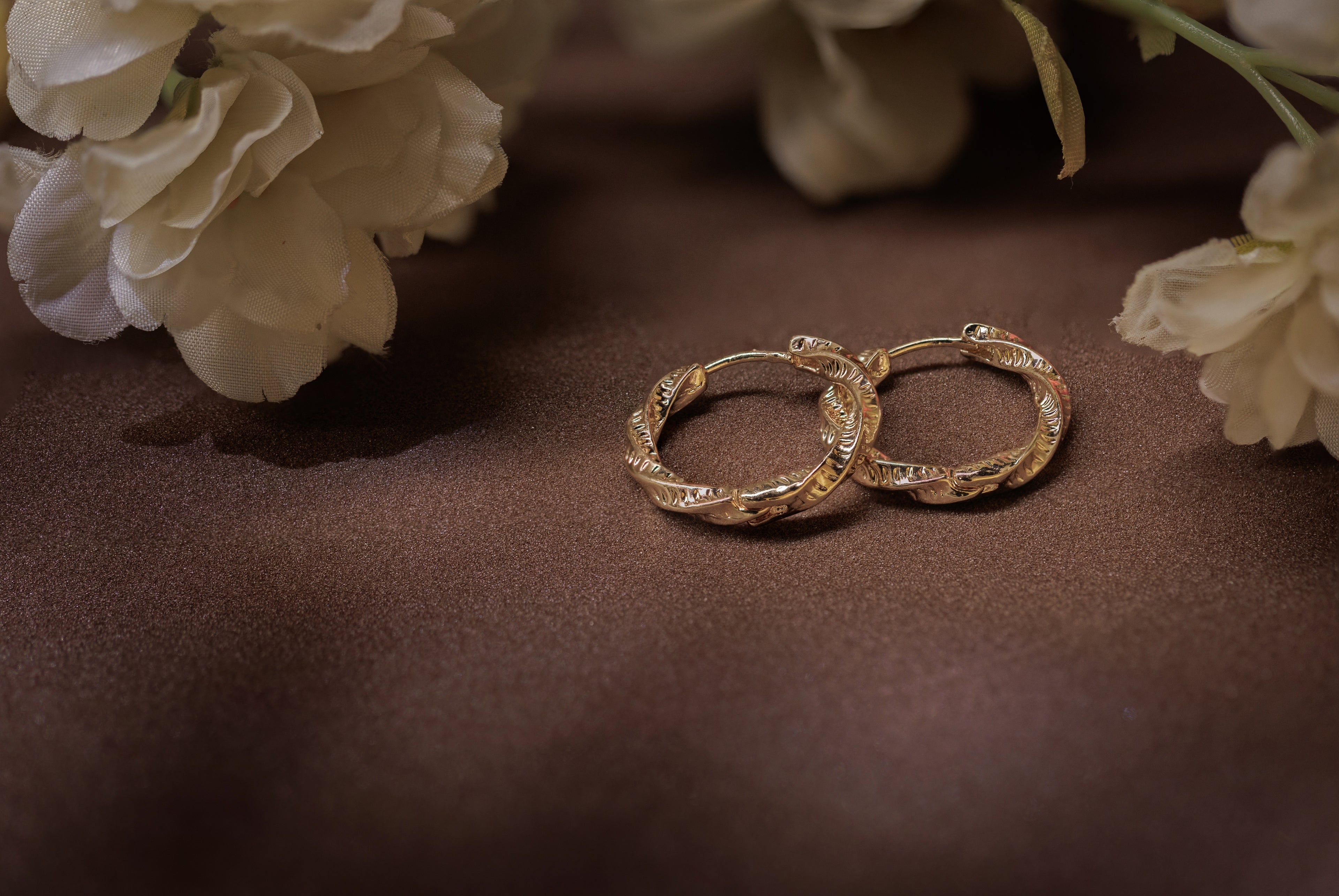 Nyra textured hoops