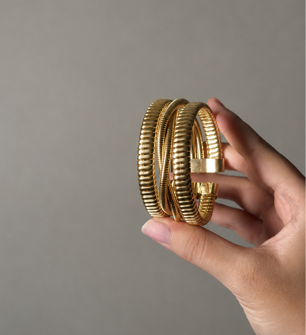 Zyra coil cuff