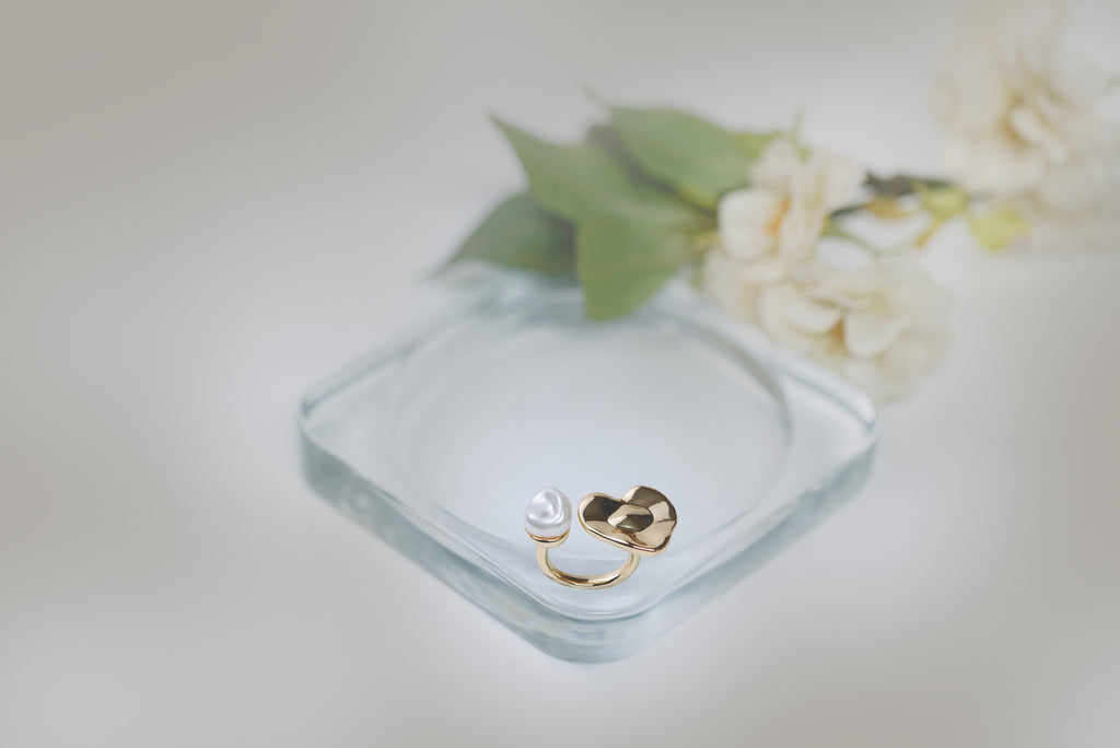 Aira ring