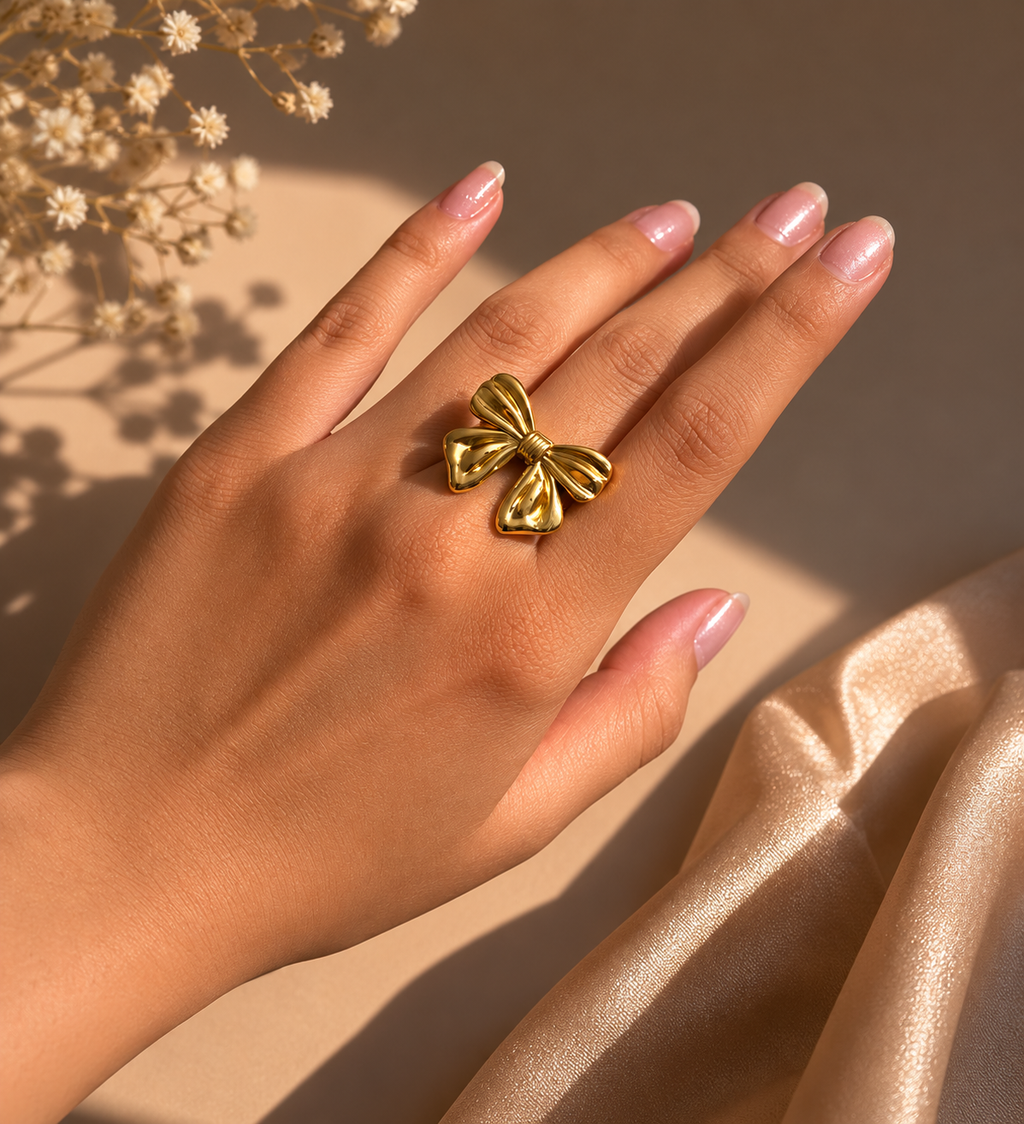 Rumi bow ring