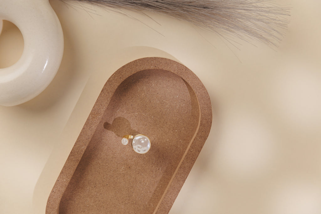 Aster pearl ring