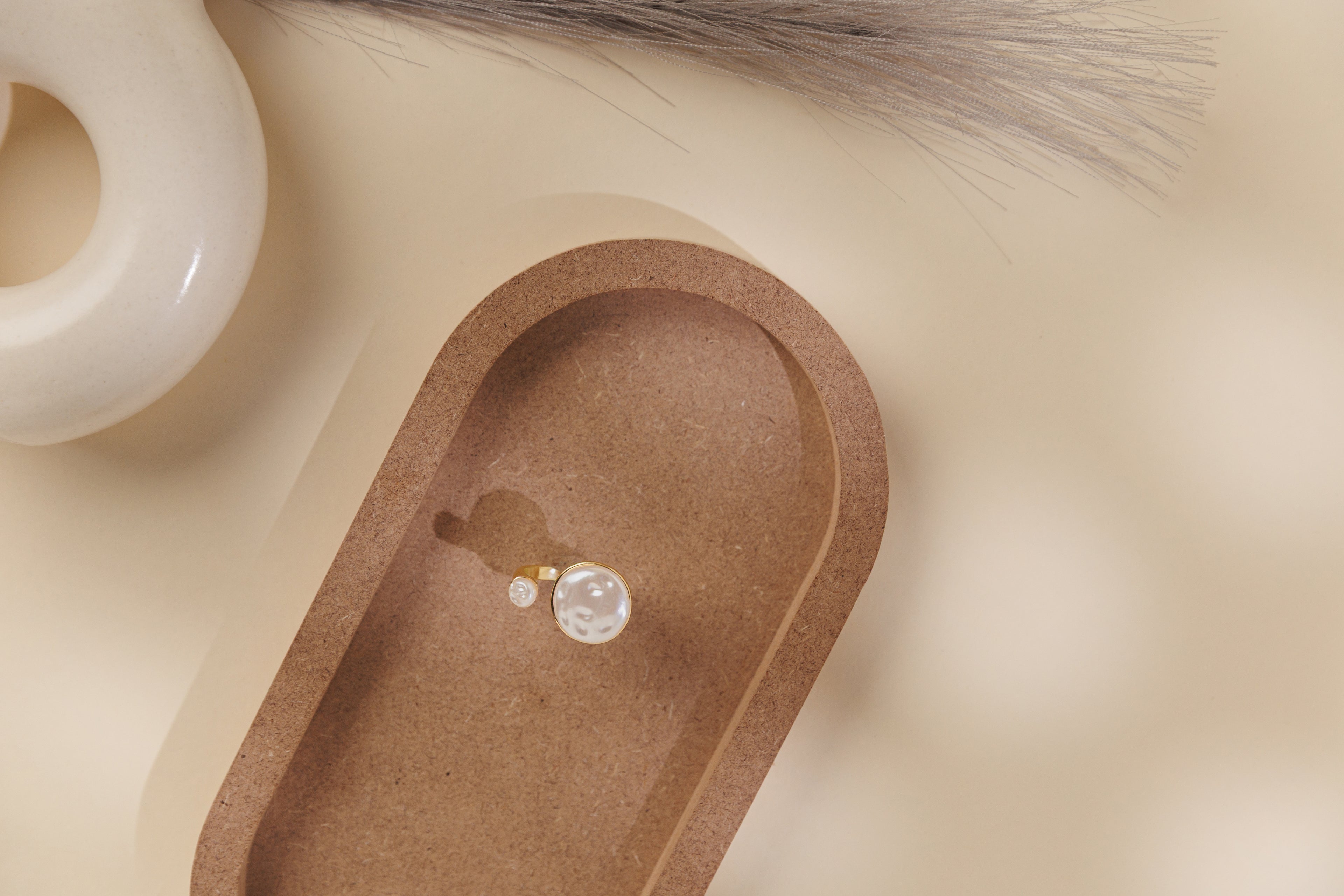 Aster pearl ring