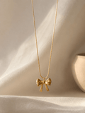 Elara Bow Pendant - avantara