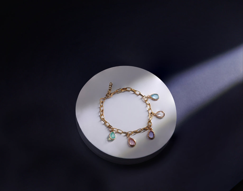 Elyra charm bracelet - avantara