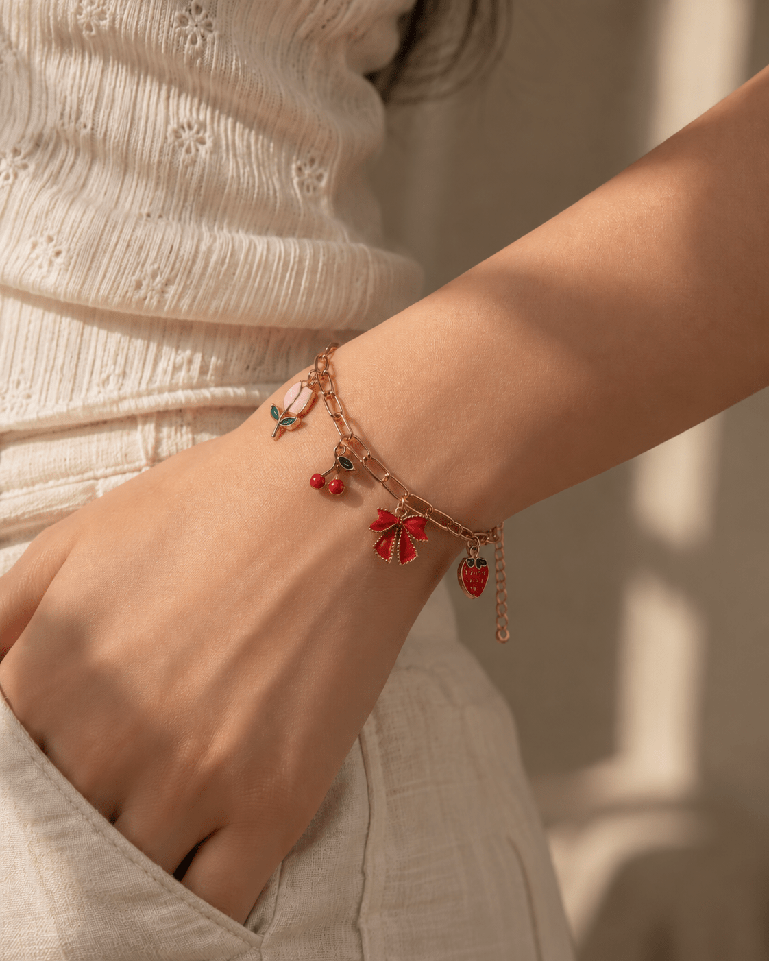 Mavie charm bracelet - avantara